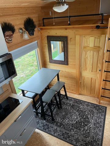 867 SCHWANGER BLVD, Elizabethtown, PA 17022