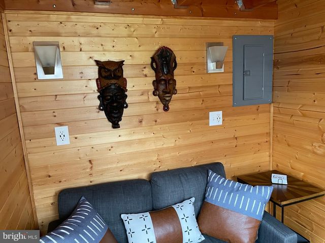 867 SCHWANGER BLVD, Elizabethtown, PA 17022