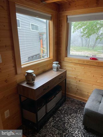 867 SCHWANGER BLVD, Elizabethtown, PA 17022