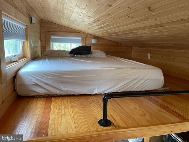 867 SCHWANGER BLVD, Elizabethtown, PA 17022