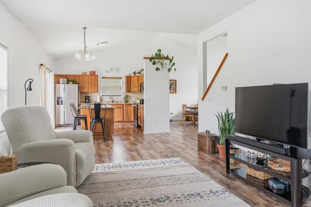 10247 Erwin Lane, New Haven, IN 46774