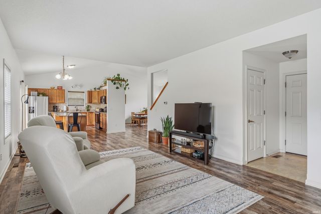 10247 Erwin Lane, New Haven, IN 46774