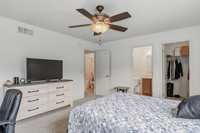 10247 Erwin Lane, New Haven, IN 46774