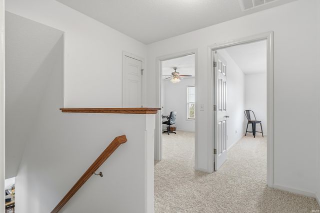 10247 Erwin Lane, New Haven, IN 46774