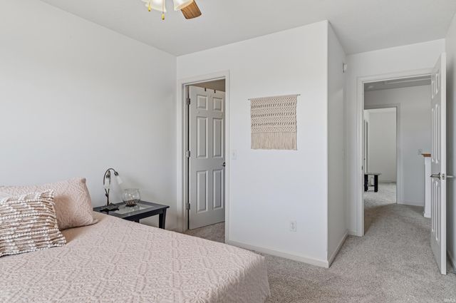 10247 Erwin Lane, New Haven, IN 46774