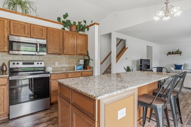 10247 Erwin Lane, New Haven, IN 46774