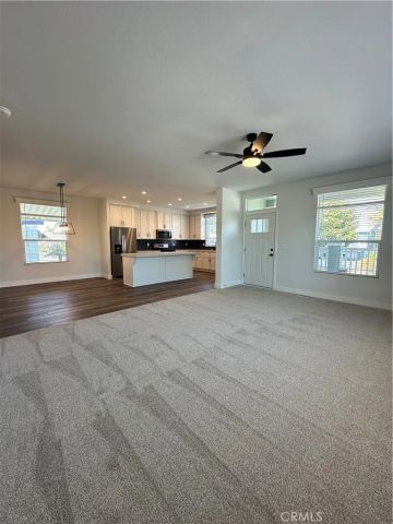 19361 Brookhurst 33, Huntington Beach, CA 92646