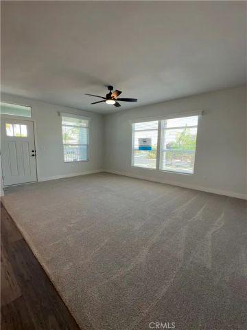 19361 Brookhurst 33, Huntington Beach, CA 92646