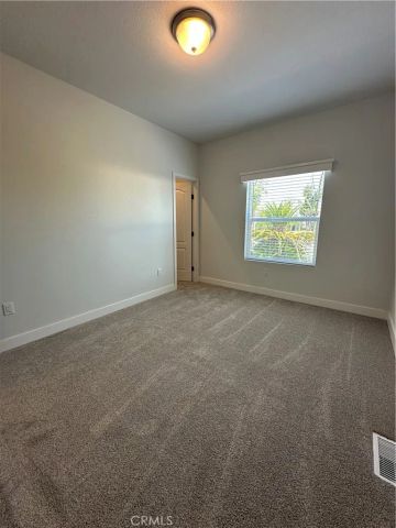 19361 Brookhurst 33, Huntington Beach, CA 92646