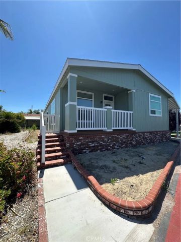 19361 Brookhurst 33, Huntington Beach, CA 92646