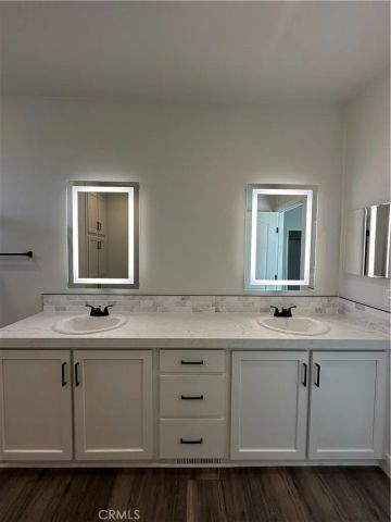 19361 Brookhurst 33, Huntington Beach, CA 92646