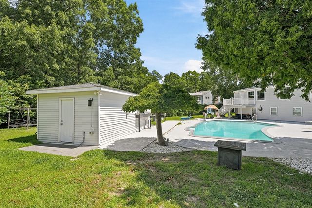 96 I St, Dracut, MA 01826