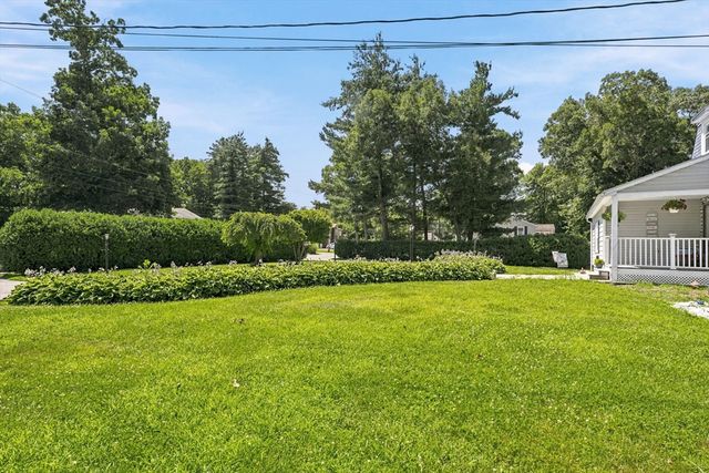 96 I St, Dracut, MA 01826