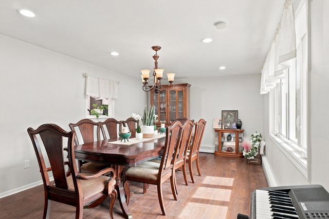 96 I St, Dracut, MA 01826