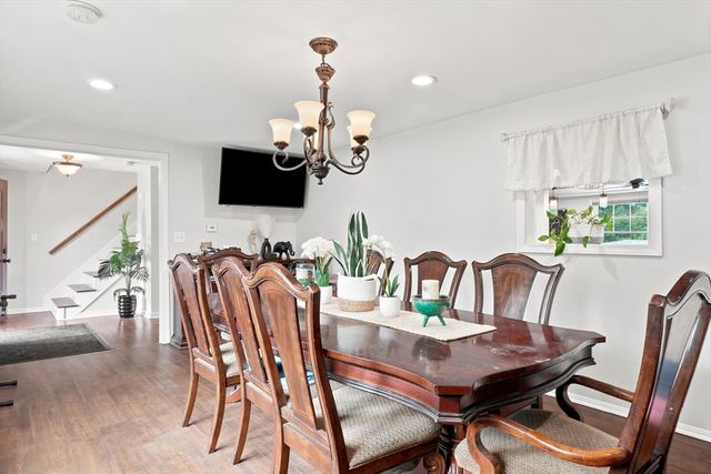 96 I St, Dracut, MA 01826