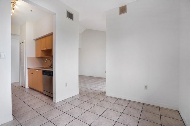 7085 Nova Drive 319, Davie, FL 33317