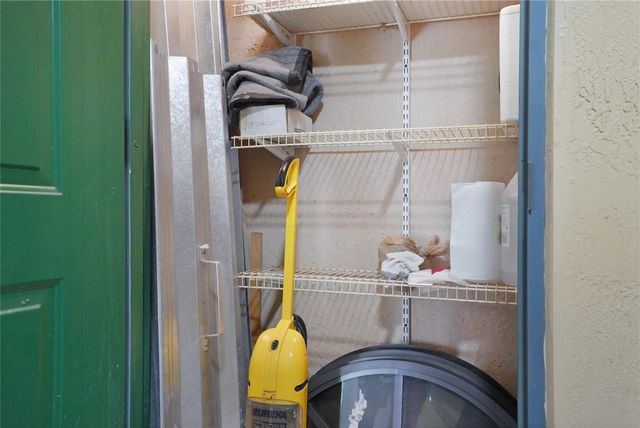 7085 Nova Drive 319, Davie, FL 33317