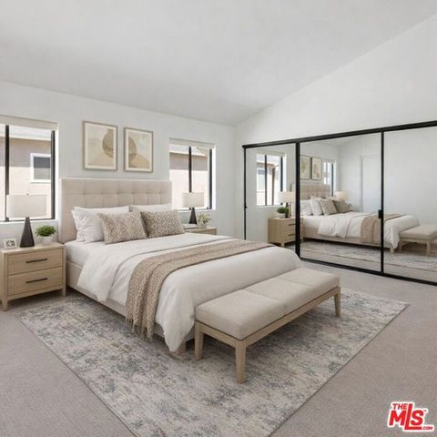 11940 Weddington Street 17, Valley Village, CA 91607
