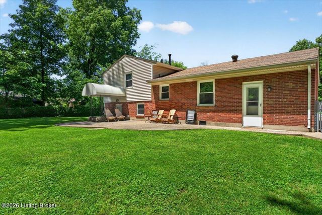 7000 Cochise Ct, Louisville, KY 40258