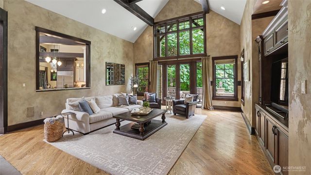 19360 163rd Court NE, Woodinville, WA 98072