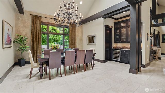 19360 163rd Court NE, Woodinville, WA 98072