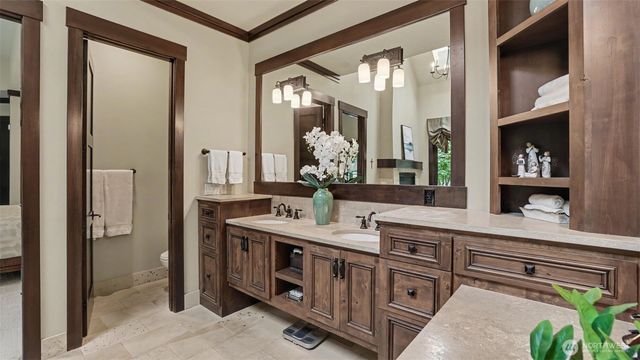 19360 163rd Court NE, Woodinville, WA 98072