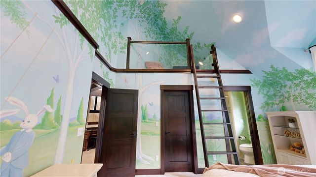 19360 163rd Court NE, Woodinville, WA 98072