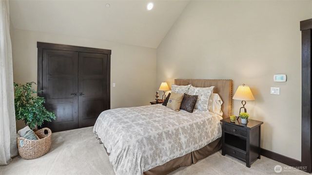 19360 163rd Court NE, Woodinville, WA 98072