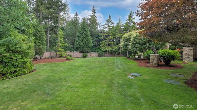 19360 163rd Court NE, Woodinville, WA 98072