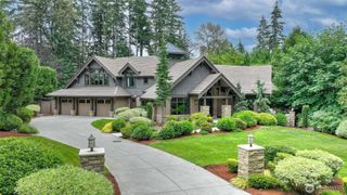 19360 163rd Court NE, Woodinville, WA 98072