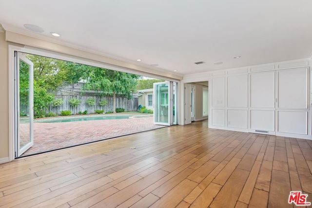 4211 W Toluca Lake Lane, Toluca Lake (los Angeles), CA 91505