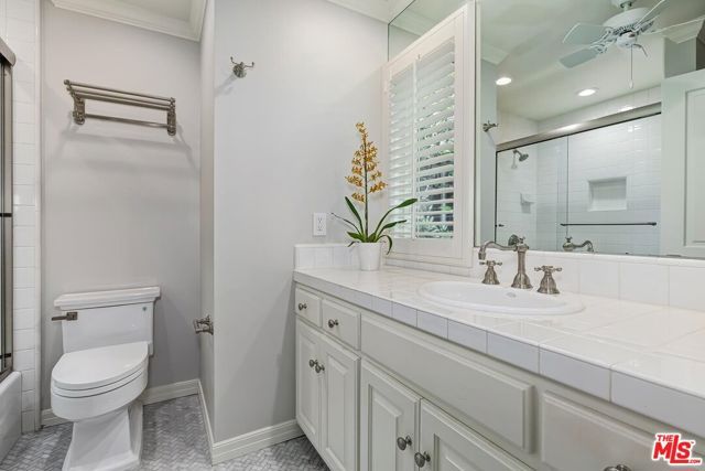 4211 W Toluca Lake Lane, Toluca Lake (los Angeles), CA 91505
