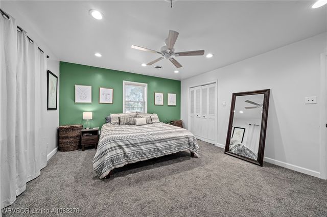 704 Skyline Drive, Van Buren, AR 72956