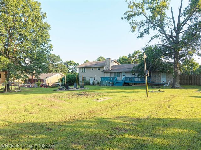 704 Skyline Drive, Van Buren, AR 72956