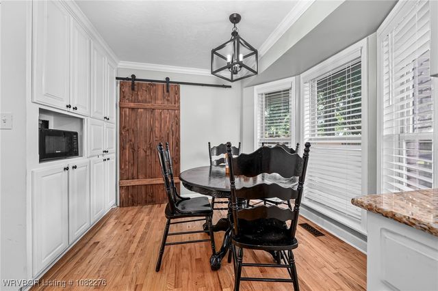 704 Skyline Drive, Van Buren, AR 72956