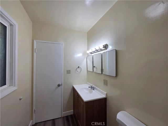 5589 Lemon Avenue, Long Beach, CA 90805
