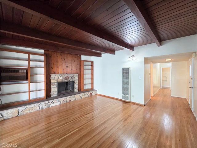 5589 Lemon Avenue, Long Beach, CA 90805