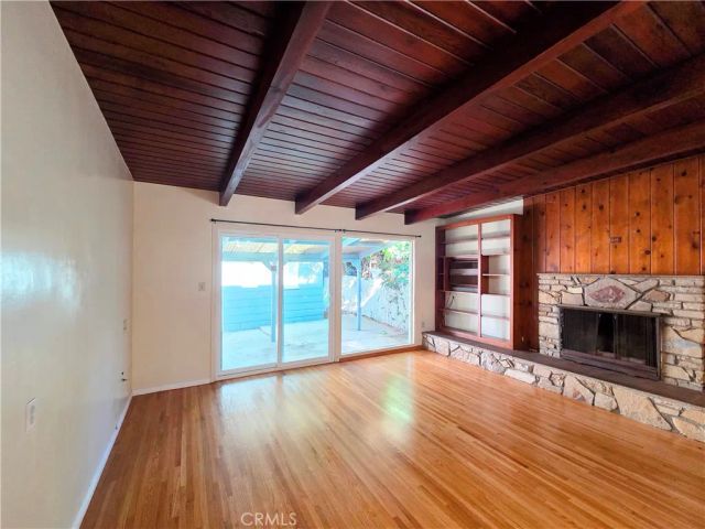5589 Lemon Avenue, Long Beach, CA 90805