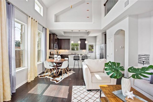 1401 Little Elm TRL 201, Cedar Park, TX 78613