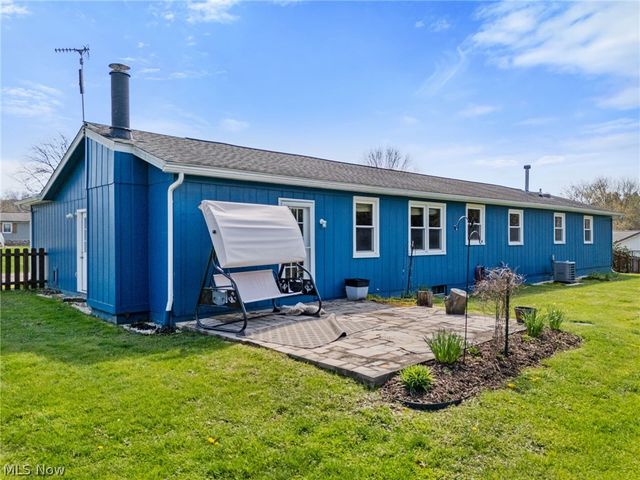5511 Bonham Avenue NW, Canal Fulton, OH 44614