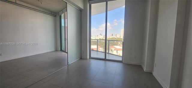 3029 NE 188th St 811, Aventura, FL 33180