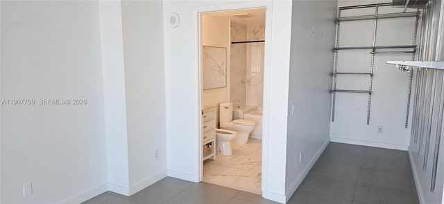 3029 NE 188th St 811, Aventura, FL 33180