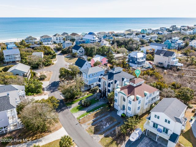24 Sandy Lane, Surf City, NC 28445
