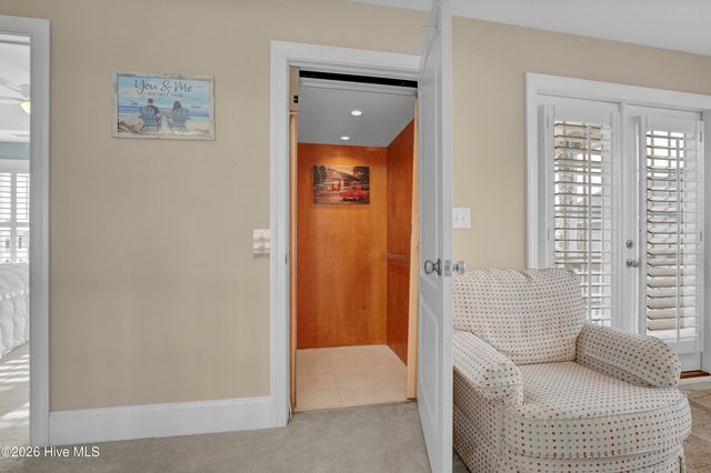 24 Sandy Lane, Surf City, NC 28445