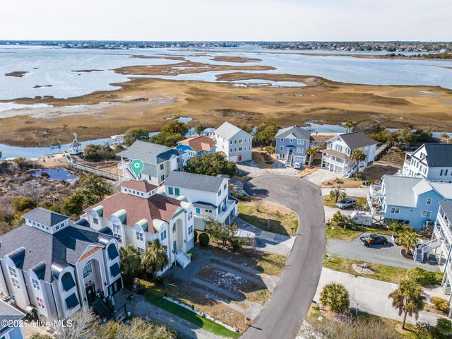 24 Sandy Lane, Surf City, NC 28445