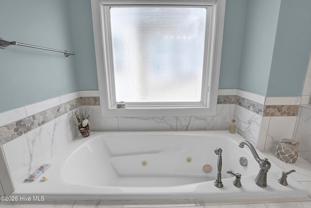 24 Sandy Lane, Surf City, NC 28445