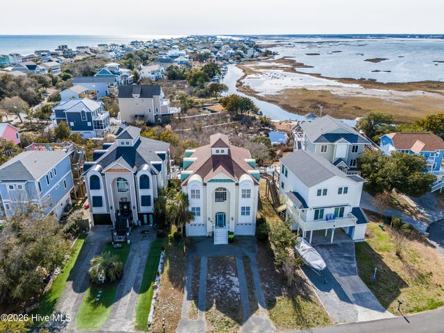 24 Sandy Lane, Surf City, NC 28445