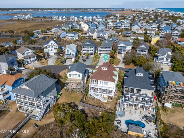 24 Sandy Lane, Surf City, NC 28445