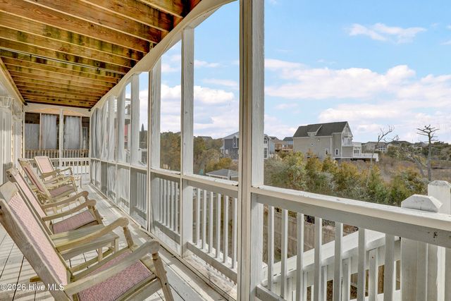 24 Sandy Lane, Surf City, NC 28445
