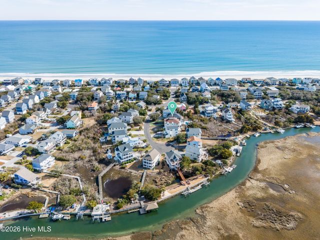 24 Sandy Lane, Surf City, NC 28445